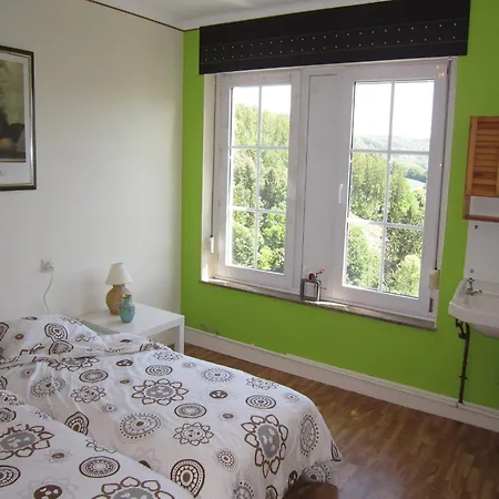 Elegant Villa With Bubble Bath, Cleaning Included בוילון