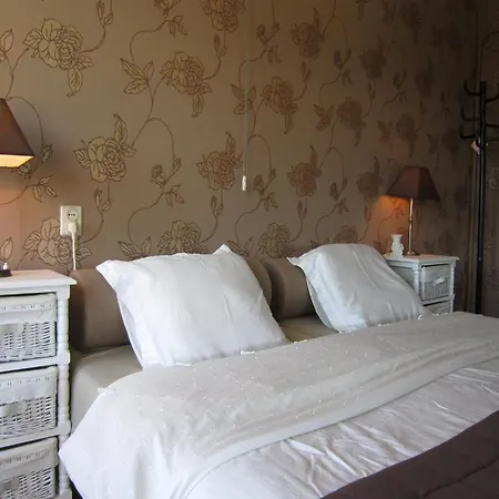 Vakantiehuis In Bouillon, Cleaning Included *